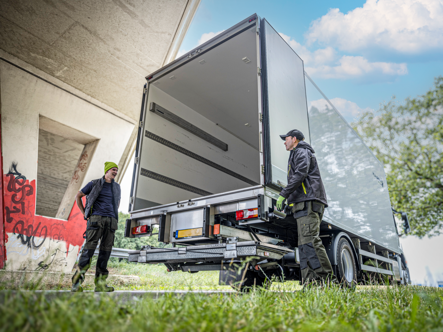 Bakwagen met 2 mannen